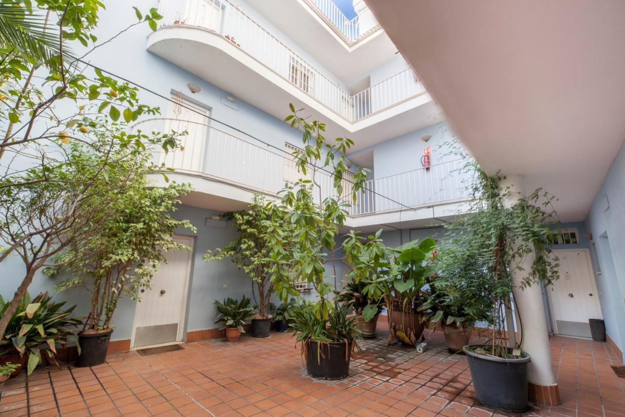 El Apartamento De Rosi Sevilla Kültér fotó
