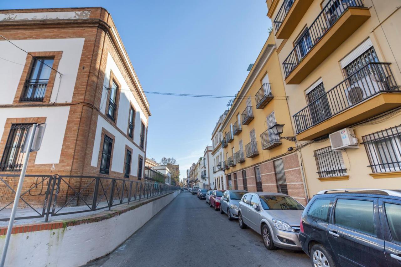 El Apartamento De Rosi Sevilla Kültér fotó