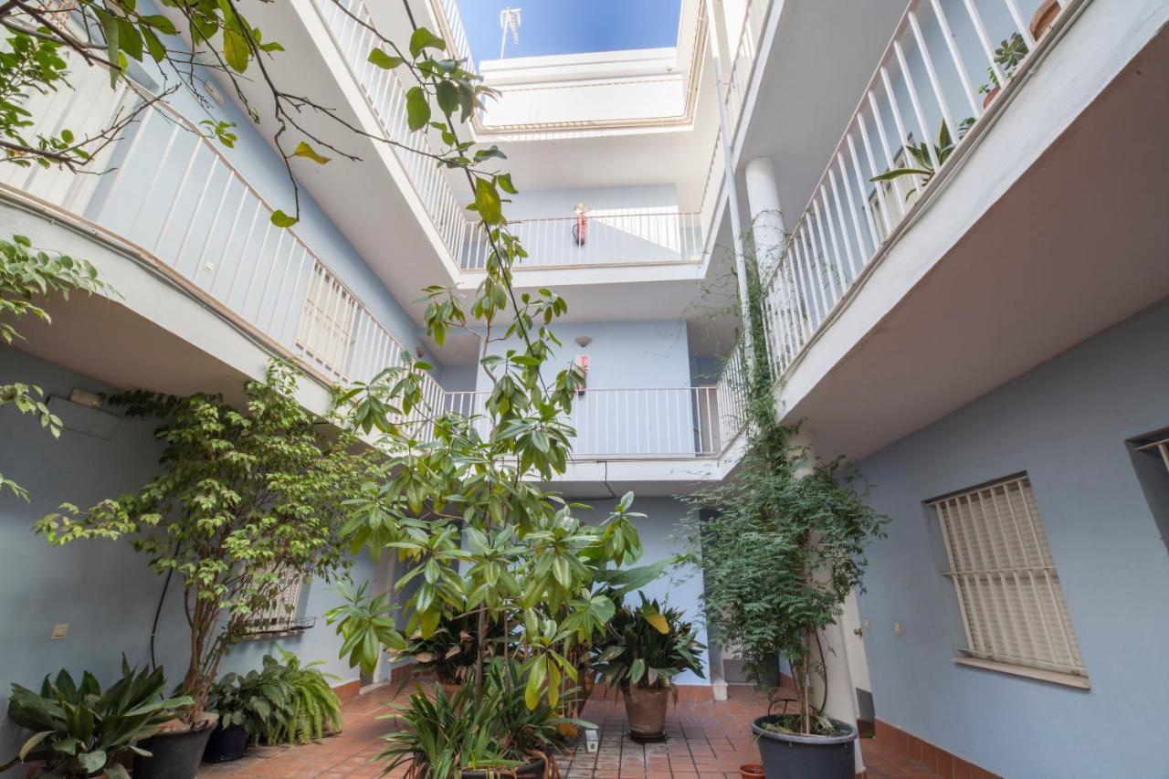 El Apartamento De Rosi Sevilla Kültér fotó